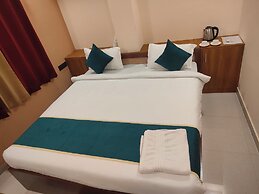 Pavitram Hotel & Banquet