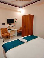 Pavitram Hotel & Banquet