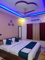 Pavitram Hotel & Banquet