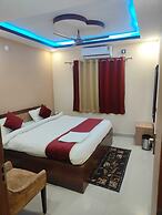 Pavitram Hotel & Banquet