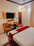 Pavitram Hotel & Banquet