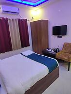 Pavitram Hotel & Banquet