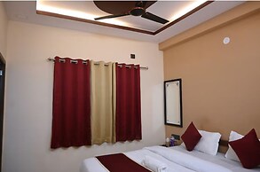 Pavitram Hotel & Banquet