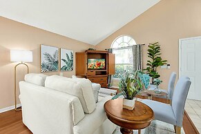 Near Disney & Universal: Family Retreat in Orlando