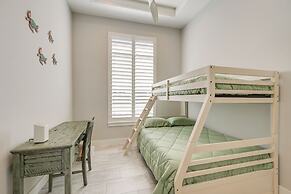 < 2 Mi to Marco Beach: Luxe Home w/ Outdoor Oasis