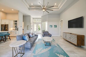 < 2 Mi to Marco Beach: Luxe Home w/ Outdoor Oasis