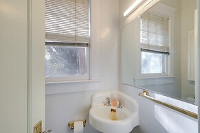 1 Mi to East Falls Station: Home w/ Office!