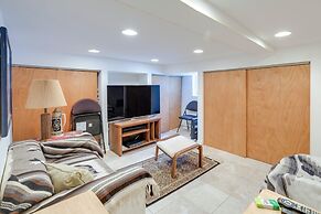 1 Mi to East Falls Station: Home w/ Office!