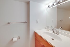 1 Mi to East Falls Station: Home w/ Office!