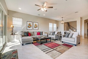 Covered Patio & Community Pool: Home in Surprise