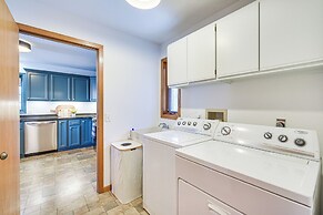 Boat Dock, Full Gym: Waterfront Nelson Lake Gem!