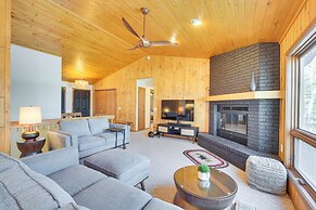 Boat Dock, Full Gym: Waterfront Nelson Lake Gem!