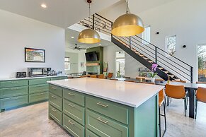 Walk to Lake: Home w/ Game Room in Medicine Park!