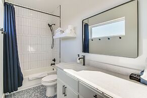 Walk to Lake: Home w/ Game Room in Medicine Park!