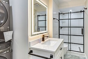 Golf Course View: Modern Keowee Key Condo!