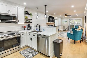 Golf Course View: Modern Keowee Key Condo!