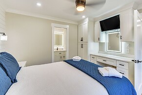 Golf Course View: Modern Keowee Key Condo!