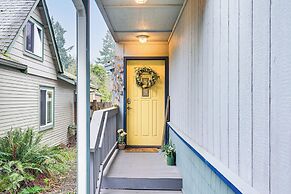 < 2 Mi to Budd Inlet: Pet-friendly Home!