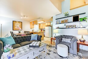 < 2 Mi to Budd Inlet: Pet-friendly Home!