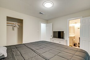 3 Mi to The Woodlands: Warm & Welcoming Home!