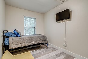 3 Mi to The Woodlands: Warm & Welcoming Home!