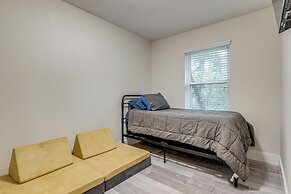 3 Mi to The Woodlands: Warm & Welcoming Home!