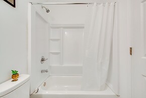 3 Mi to Six Flags: Apartment in Metro Atlanta