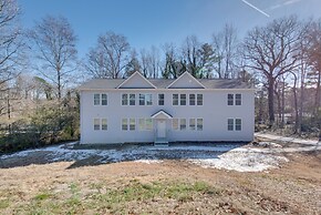 3 Mi to Six Flags: Apartment in Metro Atlanta