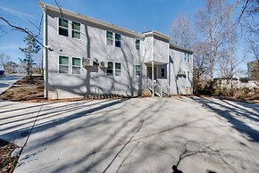 3 Mi to Six Flags: Atlanta Area Apartment