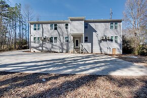 3 Mi to Six Flags: Atlanta Area Apartment