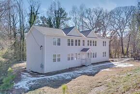 3 Mi to Six Flags: Atlanta Area Apartment