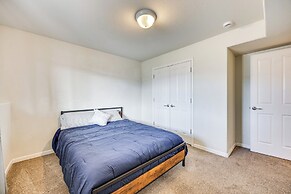 Monument Family Home: Deck & Mountain Views!