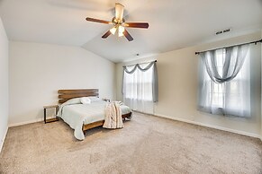 Monument Family Home: Deck & Mountain Views!