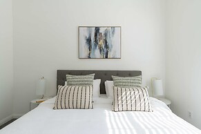 Elegant Retreat Modern Comforts Prime Location