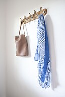 Elegant Retreat Modern Comforts Prime Location