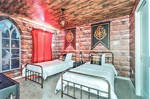 16239 7BR Stunning Home For Your Family Vacation