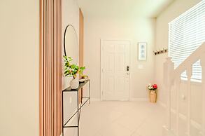 16239 7BR Stunning Home For Your Family Vacation