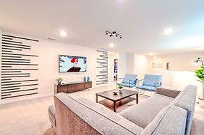 16239 7BR Stunning Home For Your Family Vacation