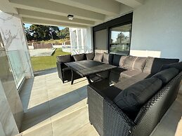 Villa Joana by Halkidiki Villas