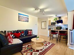 1b-sleeps4-freeparking-pets-wifi-london