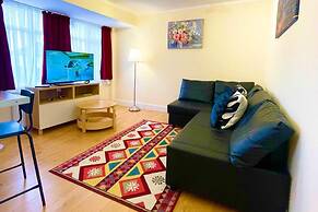 1b-sleeps4-freeparking-pets-wifi-london
