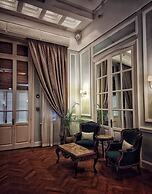 Maison Maxim De Lesseps