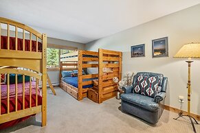 Quicksilver 1636 3-bedroom w/ balcony,pool,hot tub 3 Condo