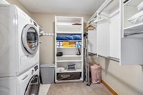 Quicksilver 1636 3-bedroom w/ balcony,pool,hot tub 3 Condo