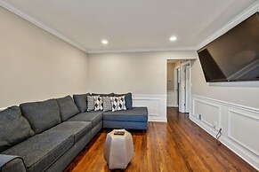 Charming Belmont Heights Oasis 4 Bedroom Home