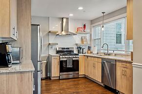 Charming Belmont Heights Oasis 4 Bedroom Home