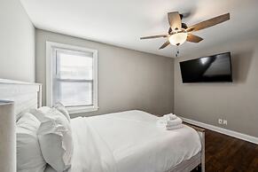 Charming Belmont Heights Oasis 4 Bedroom Home