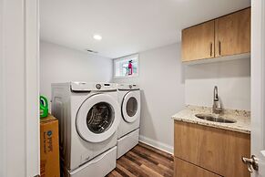 Charming Belmont Heights Oasis 4 Bedroom Home