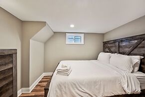 Charming Belmont Heights Oasis 4 Bedroom Home