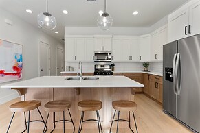 Villa #29 At Bloomington Country Club 4 Bedroom Townhouse